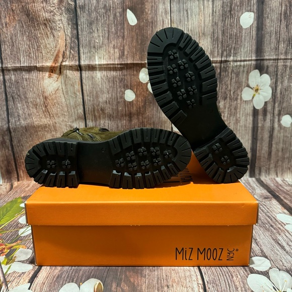 Mix Mooz Dunn Lace up Combat Boots - Picture 4 of 7